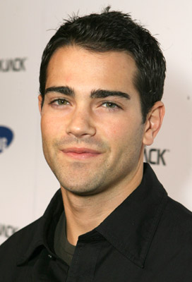 Sugar Bits - Jesse Metcalfe Checks Into Rehab
